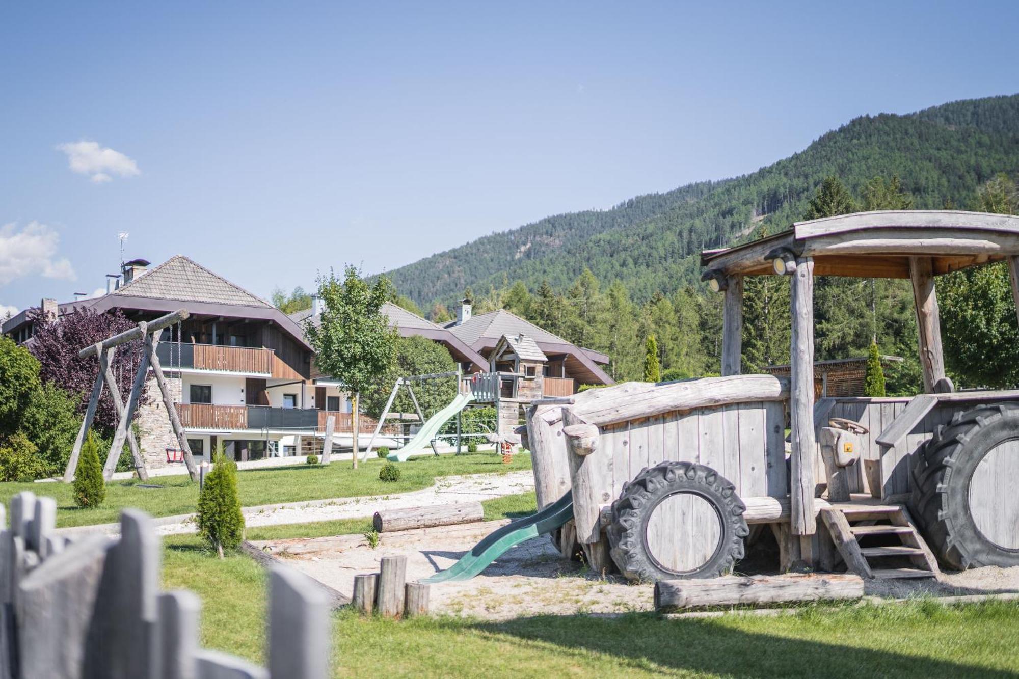 Family Aparthotel Winklwiese Olang Экстерьер фото