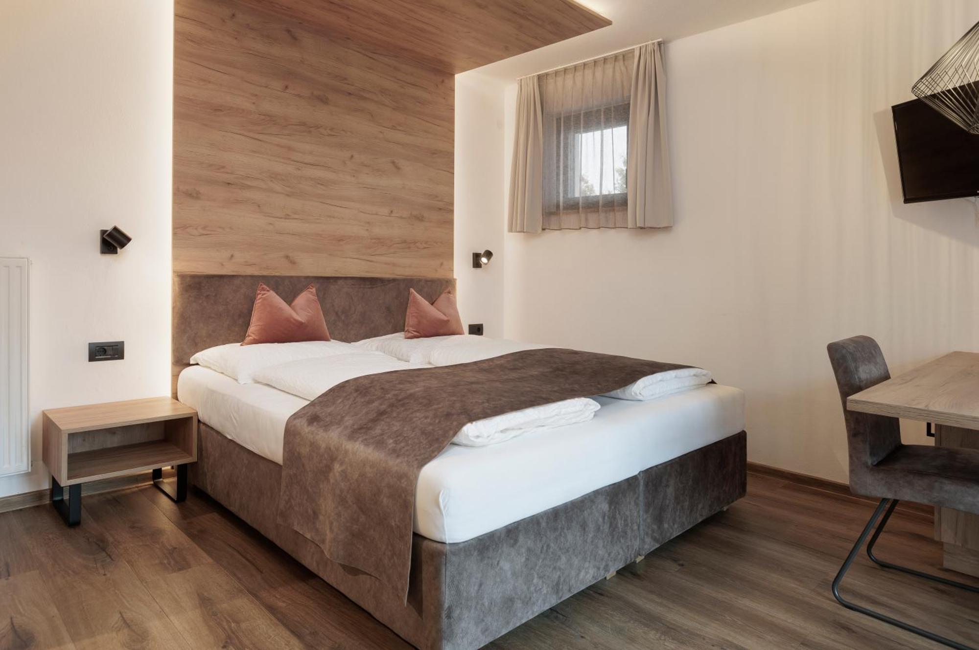 Family Aparthotel Winklwiese Olang Экстерьер фото